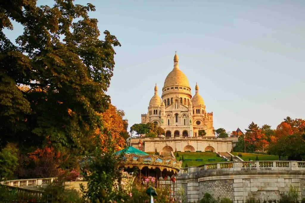 Fall foliage in front of Basilica Sacre-Coeur, Montmartre