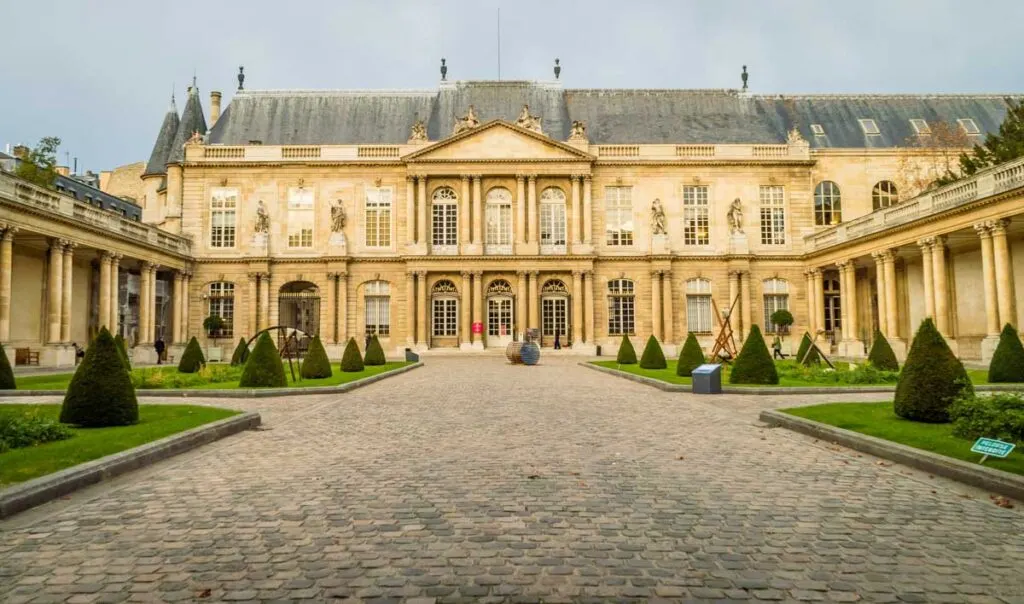 Elegant facade of Musée Carnavalet in Paris
