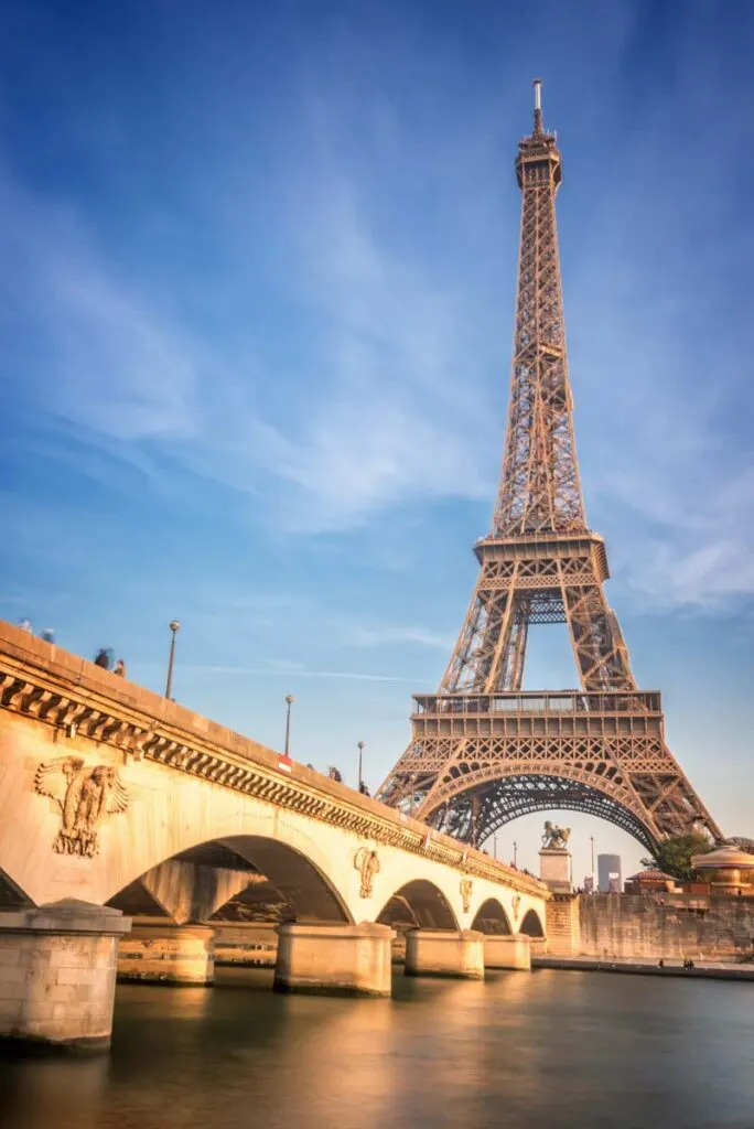 Iena bridge and Eiffel Tower